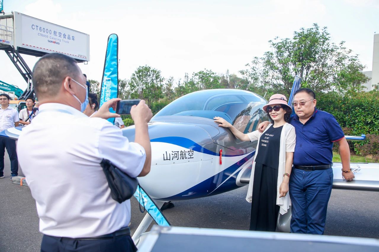 逛展超热闹！壹定发智能效果展示会高能名时势来袭