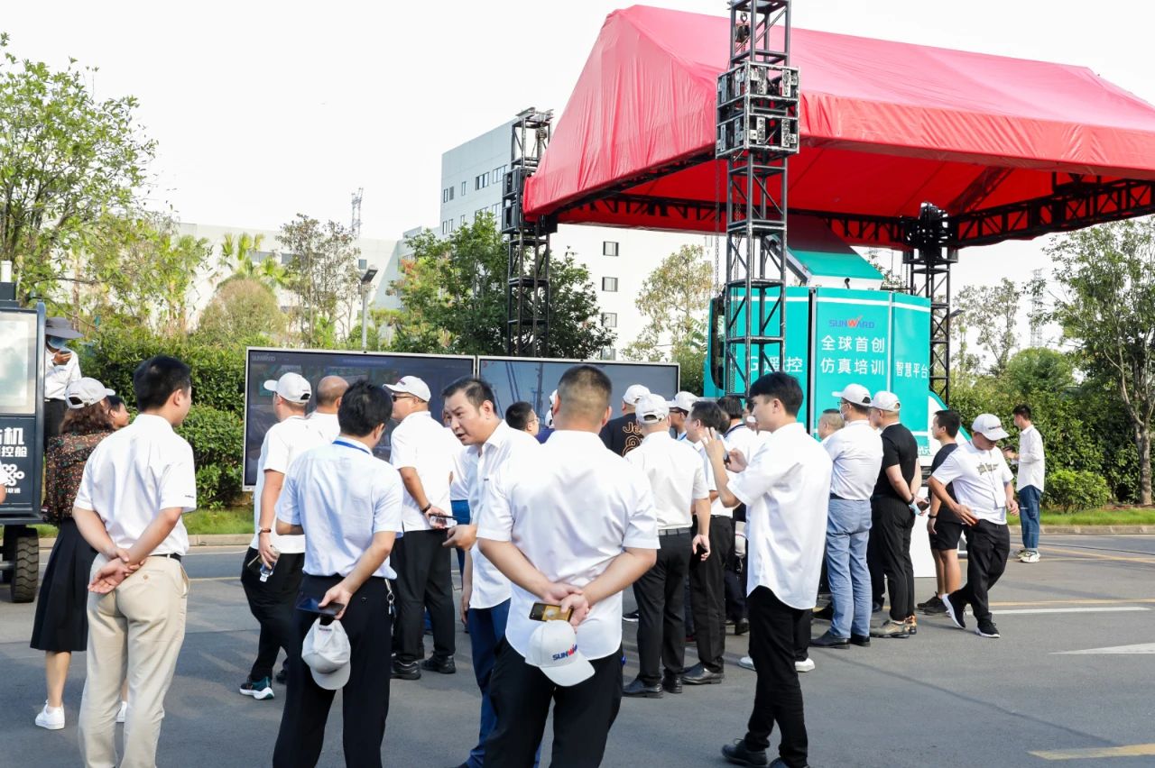 逛展超热闹！壹定发智能效果展示会高能名时势来袭