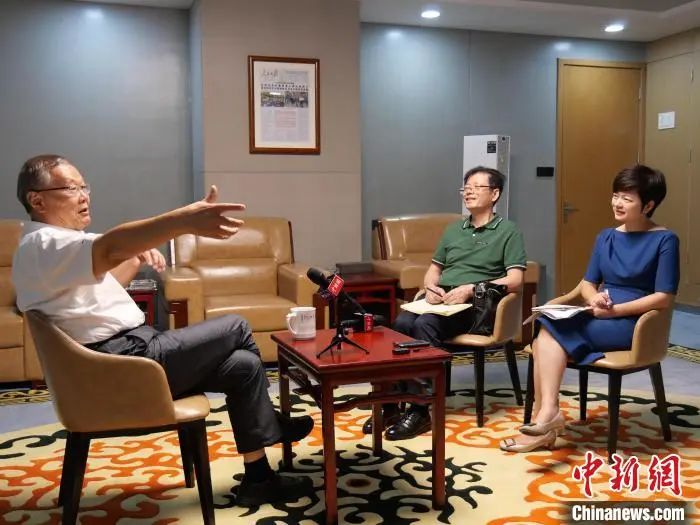 媒体聚焦 | 中新社专访——壹定发智能首创人何清华：向着太阳奔驰的筑梦人