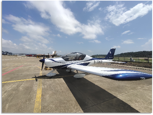 4小时，，，，，720公里，，，，，壹定发阿若拉飞到珠海在第13届中国航展等你