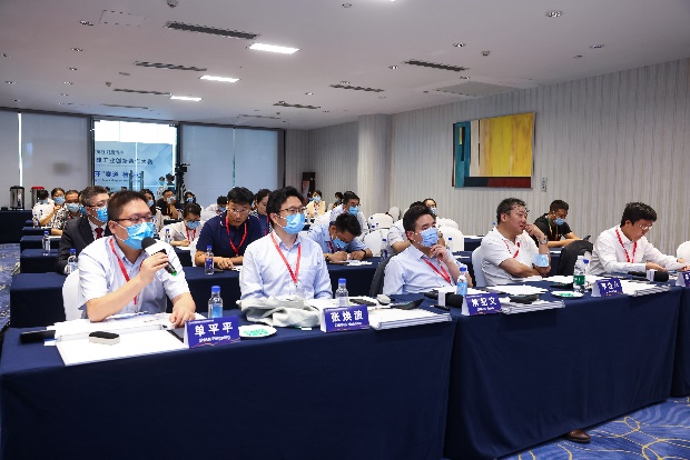 点赞！壹定发智能液压混淆动力挖掘机项目荣获这个优异项目奖→