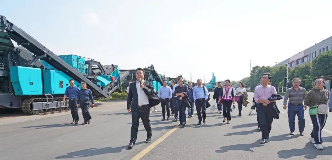 湖南省矿业协会第二届一次会员代表大会暨第二届一次理事会在壹定发智能顺遂召开