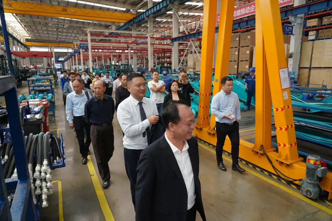 湖南省矿业协会第二届一次会员代表大会暨第二届一次理事会在壹定发智能顺遂召开