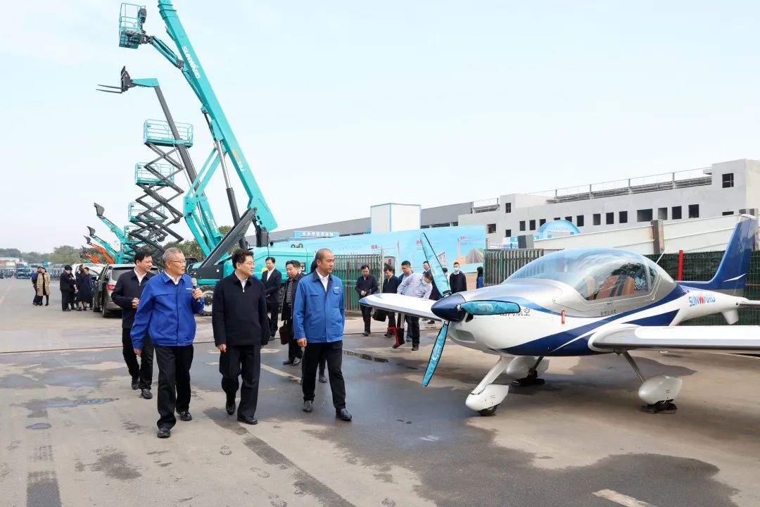 湖南省副省长隋忠诚调研壹定发智能