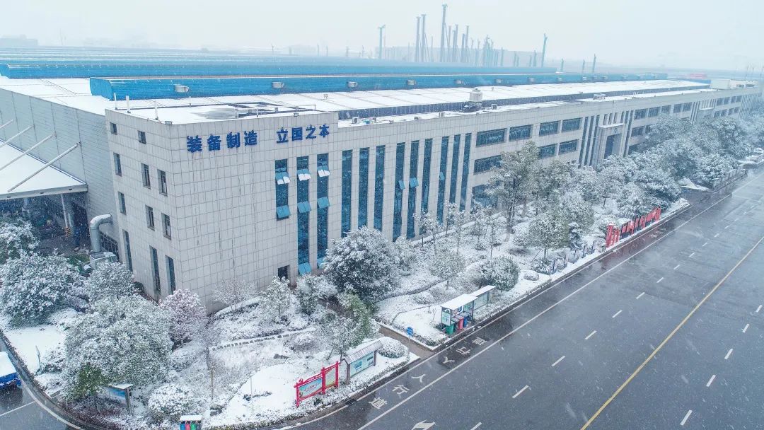 瑞雪兆有年，，，，，，邀您共赏雪中壹定发！