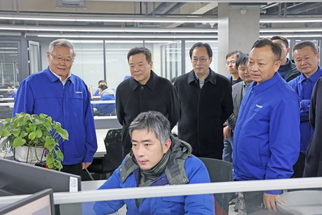 湖南省副省长陈飞调研壹定发智能