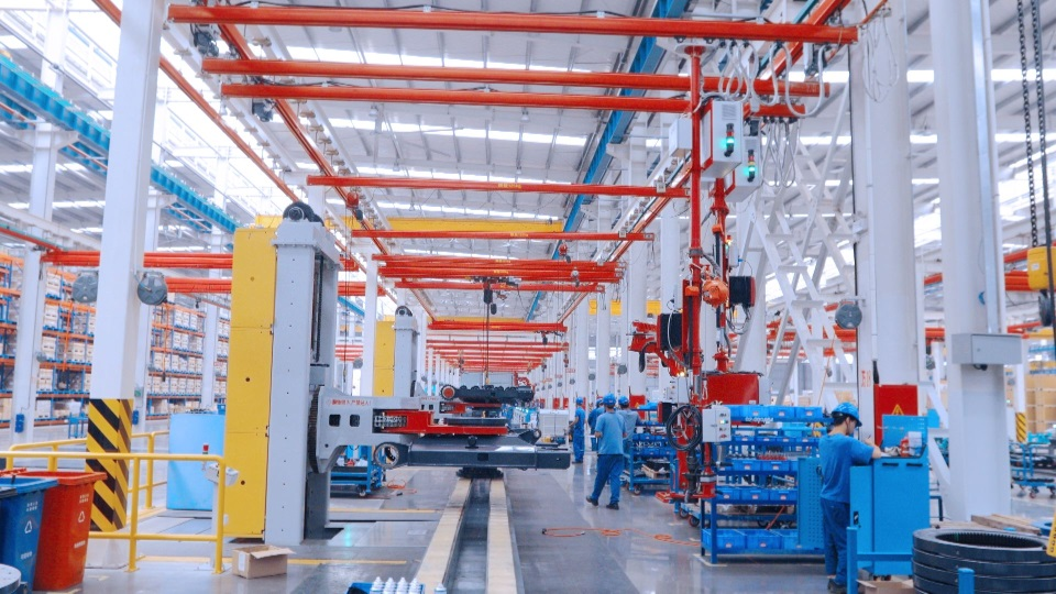 国家四部委配合认定！壹定发智能上榜智能制造试点树模工厂