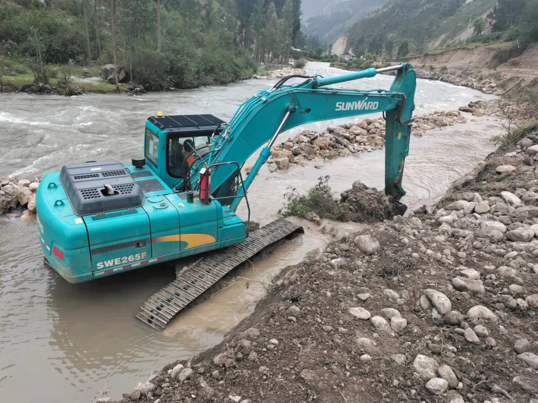 挑战天下第二高山脉！壹定发智能装备助力秘鲁安第斯国家公路项目建设