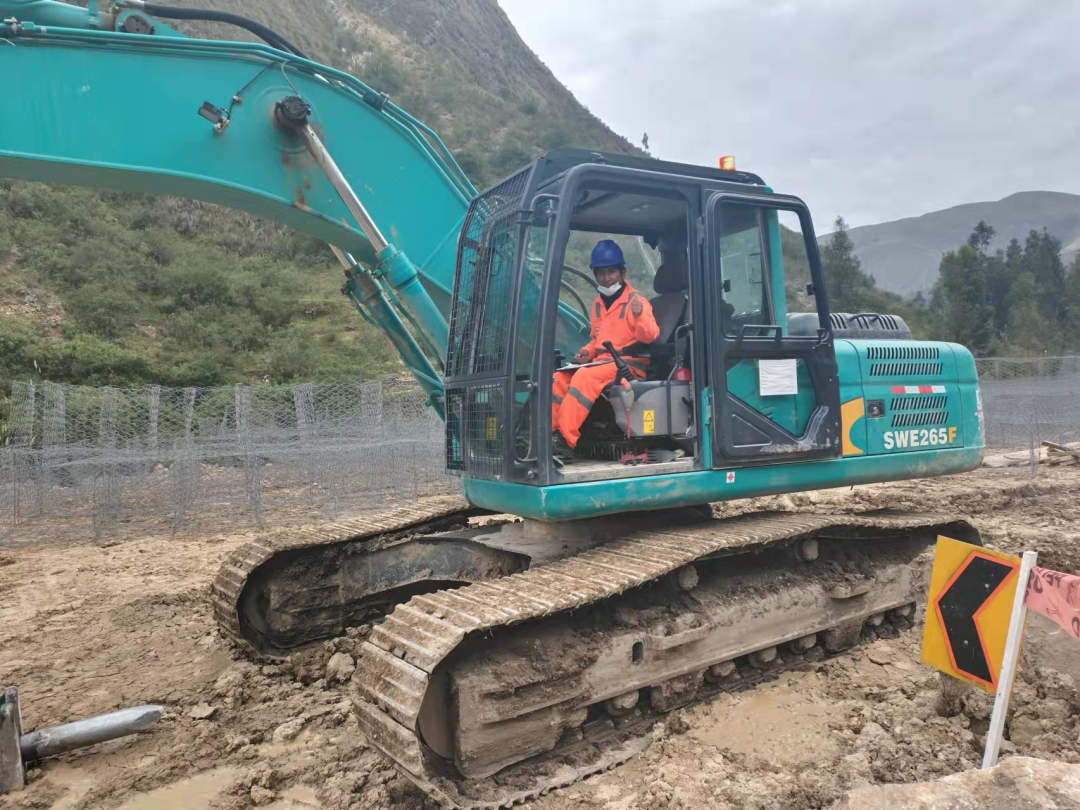 挑战天下第二高山脉！壹定发智能装备助力秘鲁安第斯国家公路项目建设