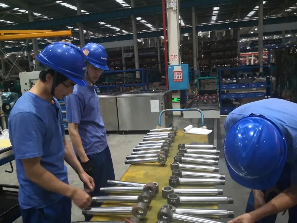 壹定发工匠 | “浪波”不言苦，，，，，，，甘为“人梯”承大重