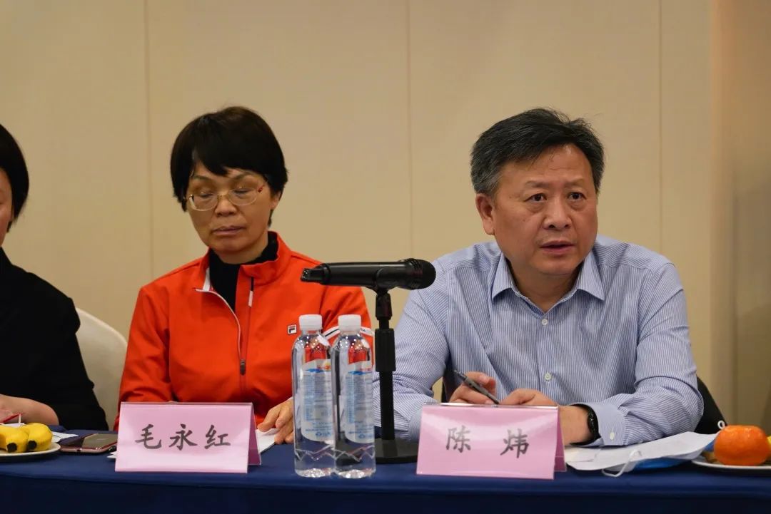 抱团出海，，，，携手共赢！何清华带队赴湖南异地商会联合会造访交流