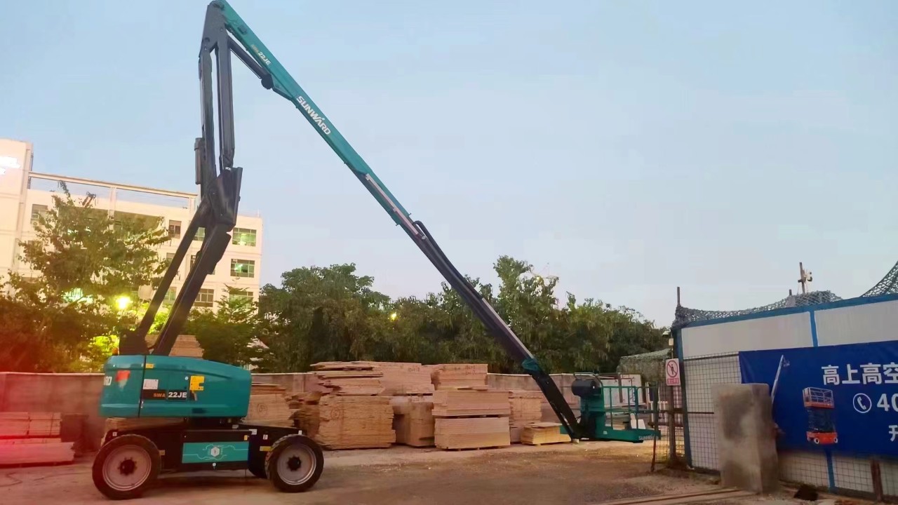 正式“上岗”！壹定发智能首台电动曲臂式高空作业平台入驻华南市场