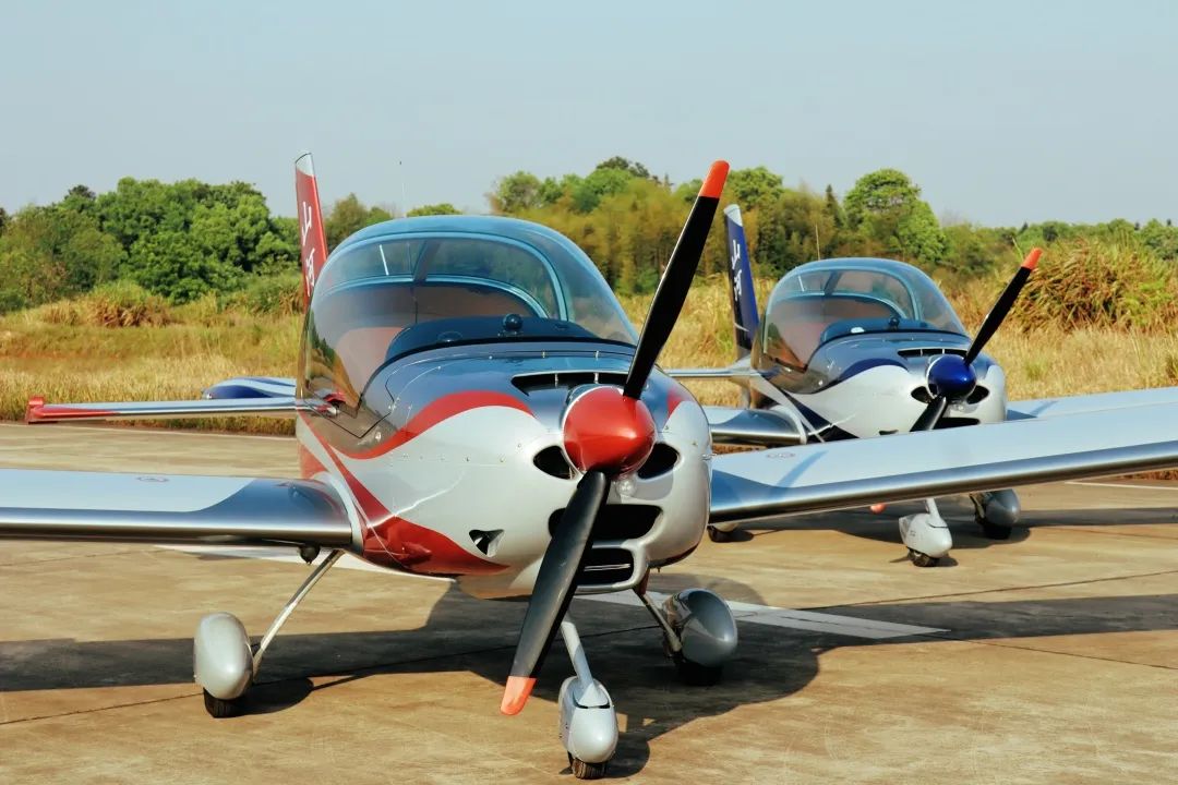 图集 | 阿若拉穿“鲨”衣，，，，，尚有更多套装为天空添彩！