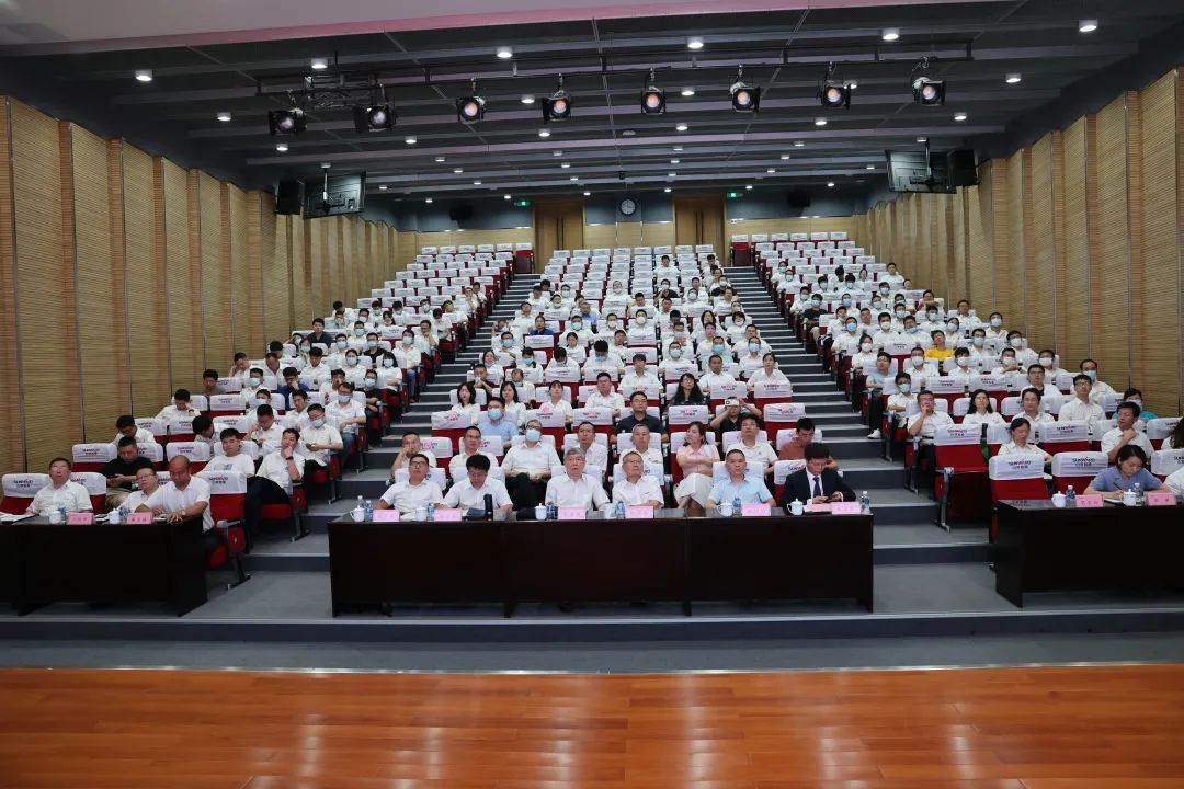 立异引领，，，，智造未来！“2022院士专家长沙行”高端装备高质量生长钻研会盛大举行