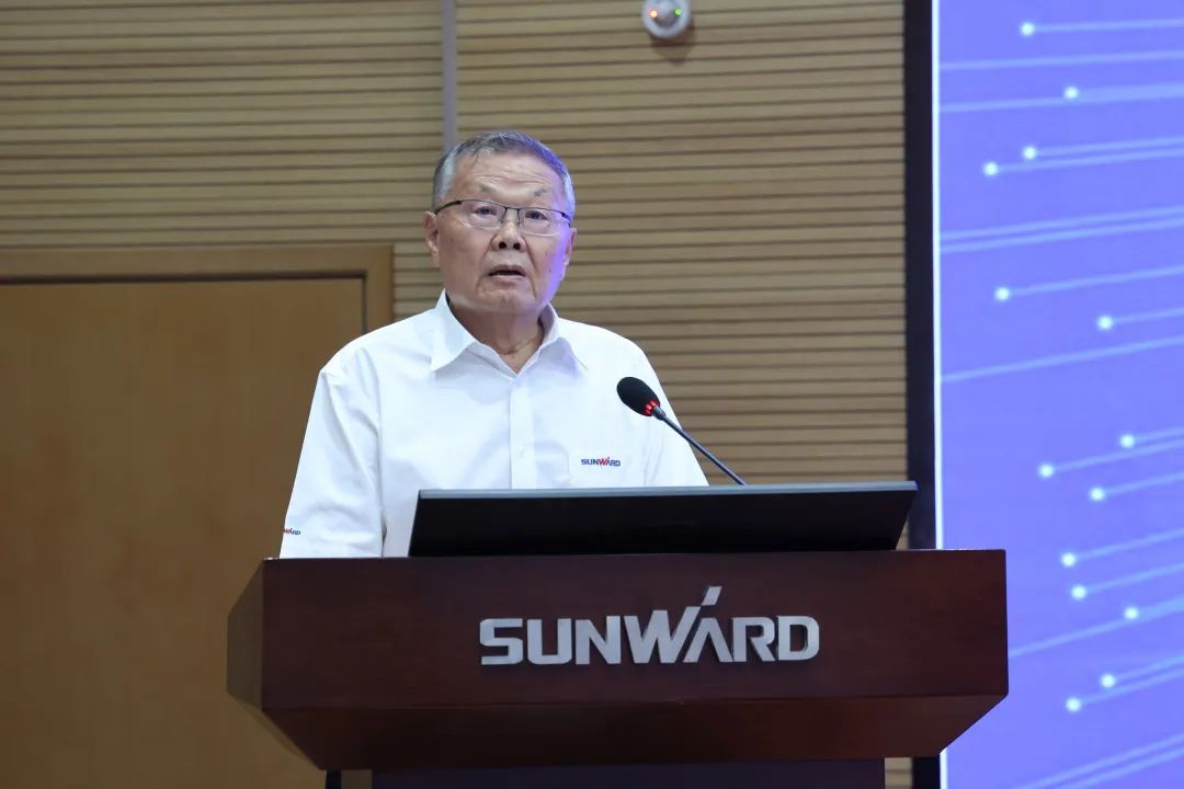 立异引领，，，，智造未来！“2022院士专家长沙行”高端装备高质量生长钻研会盛大举行