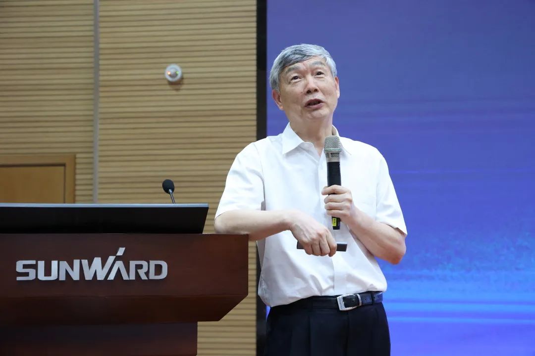 立异引领，，，，智造未来！“2022院士专家长沙行”高端装备高质量生长钻研会盛大举行