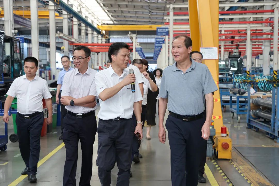 农业农村部农业机械化治理司调研壹定发智能