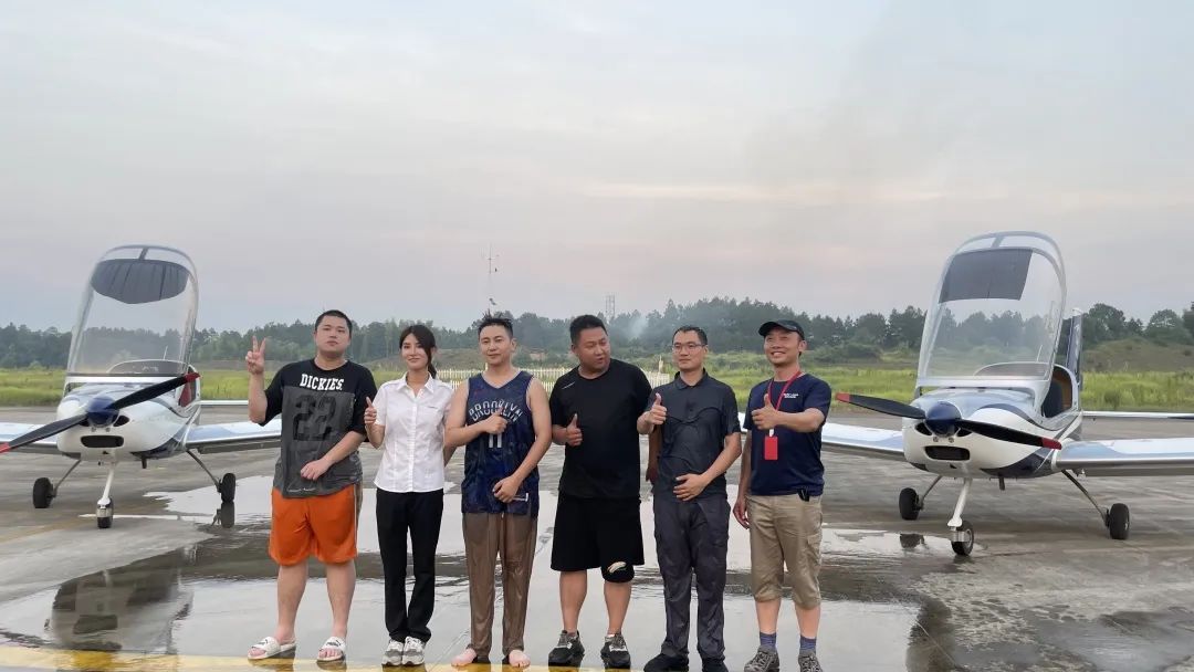 冲上云霄！湖南壹定发通航学员乐成单飞