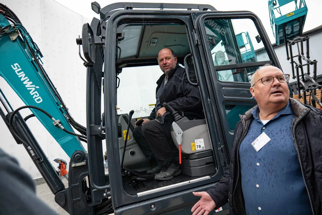 Bauma 2022 | 一连加码欧洲高端市场，，，，，，，，“壹定发绿”闪灼德国慕尼黑