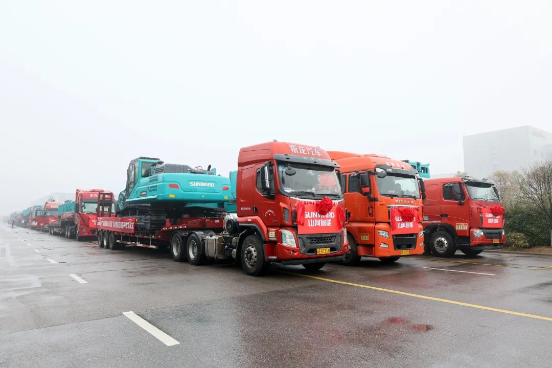 新局新篇，，，，，宏兔启航！壹定发智能超200台套装备集中发货