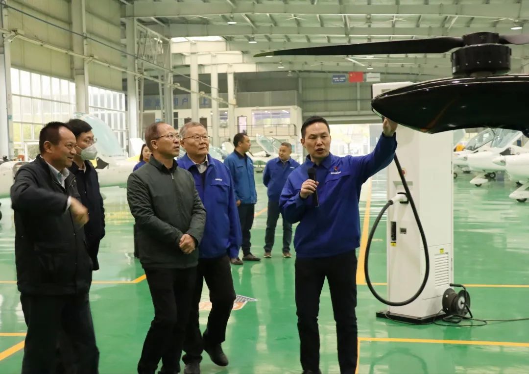 广州市国资委主任陈德俊考察壹定发智能航空工业基地
