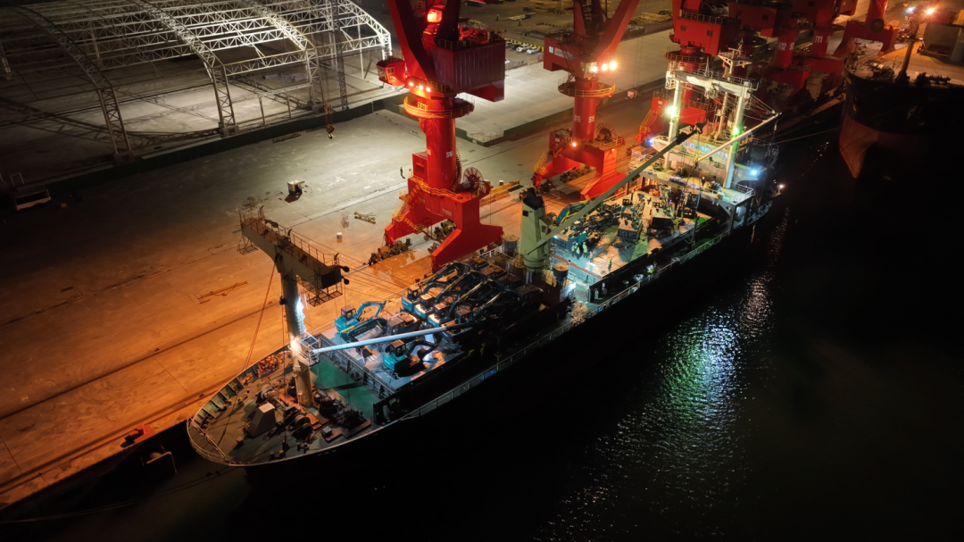 亿元装备“包船”出海！壹定发智能国际市场迎来开门红