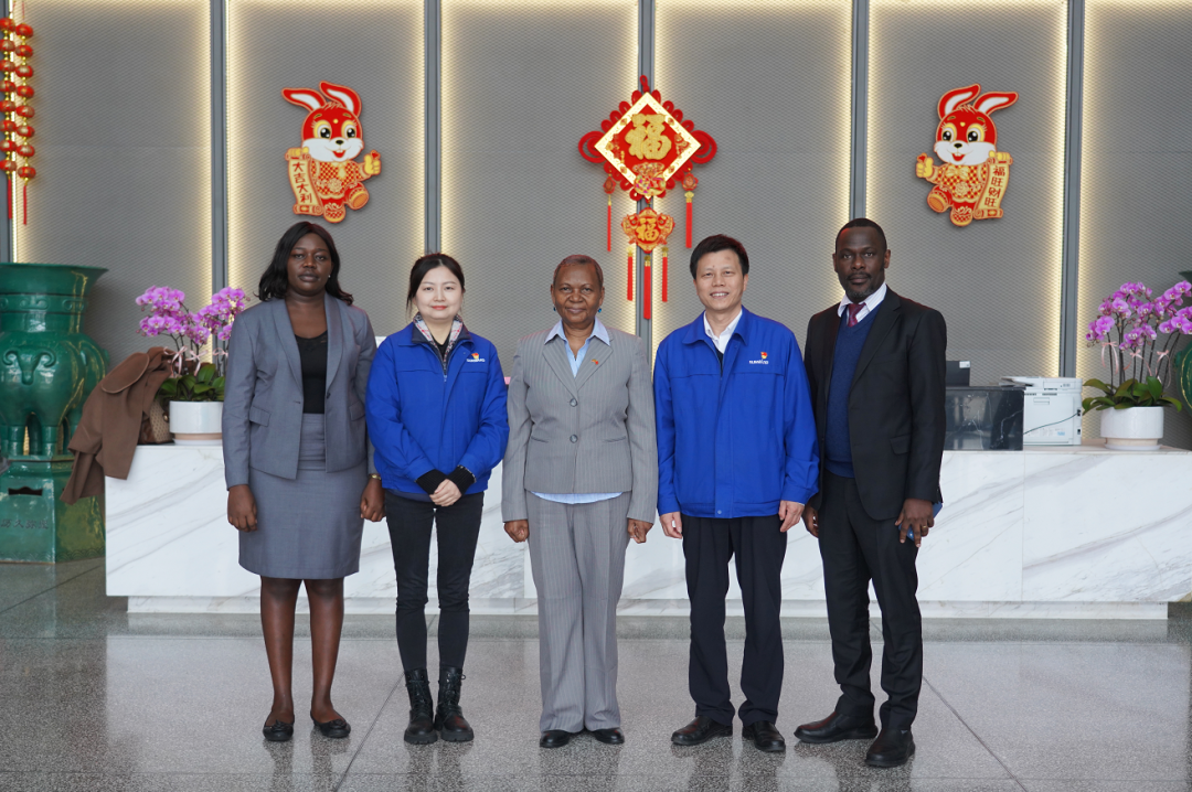 乌干达驻华大使到访壹定发智能