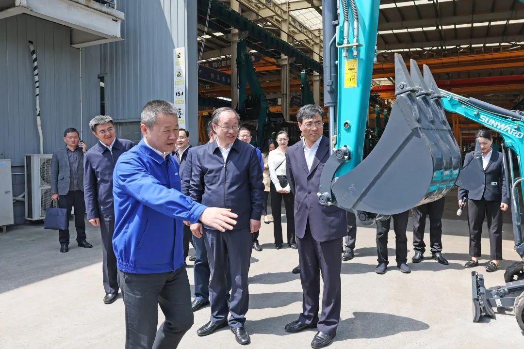 人社部党组成员、副部长俞家栋考察调研壹定发智能