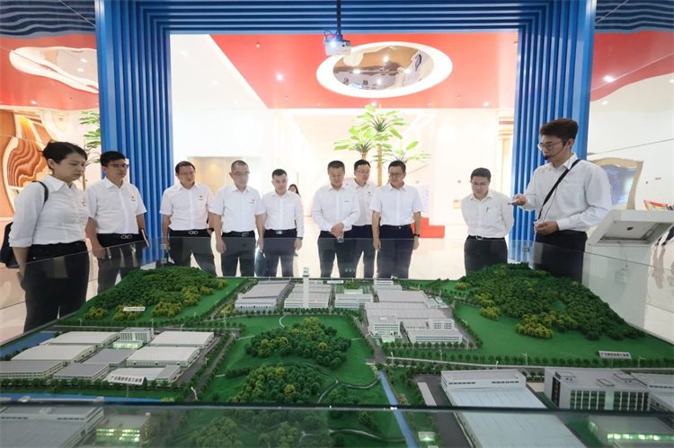 壹定发智能“学头脑 强党性 重实践 建新功”主题教育培训班在广州乐成举行