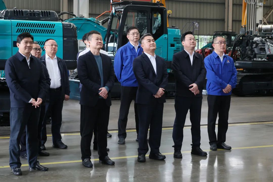 海南省副省长倪强调研壹定发智能