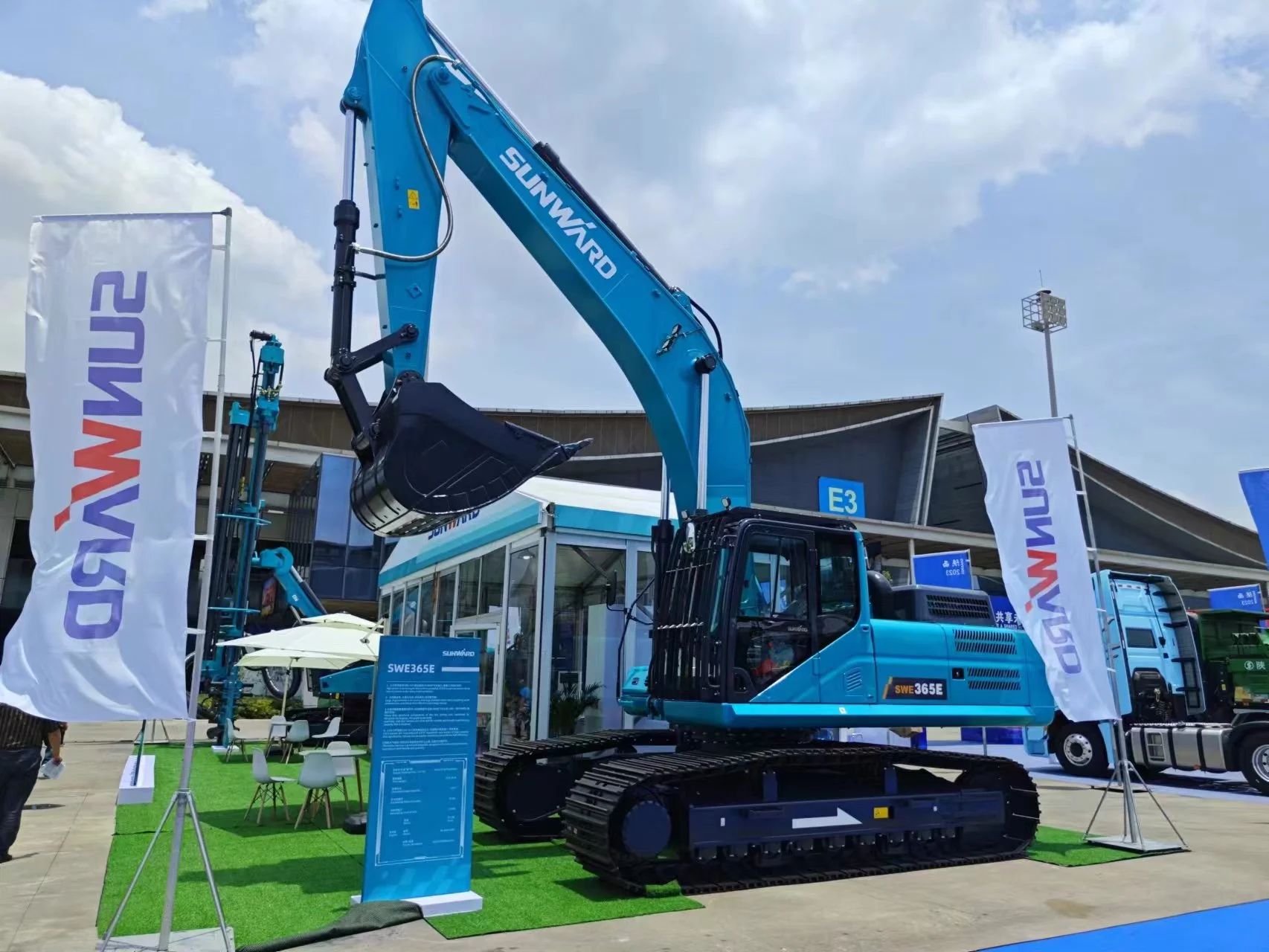 逐梦非洲，，，携手偕行！壹定发智能亮相第三届中非经贸展览会