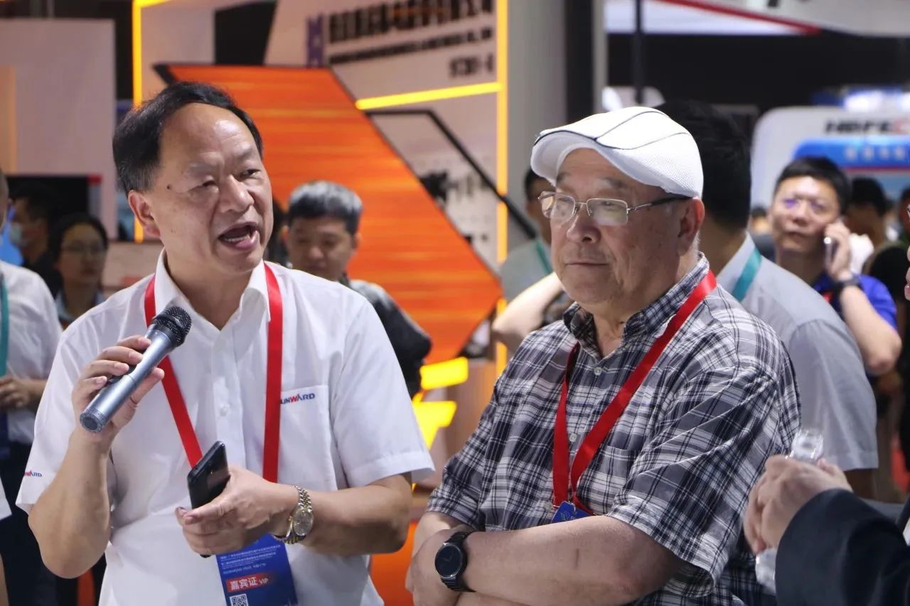 中铁壹定发亮相首届广州大湾区国际轨道交通工业生长论坛暨展览会