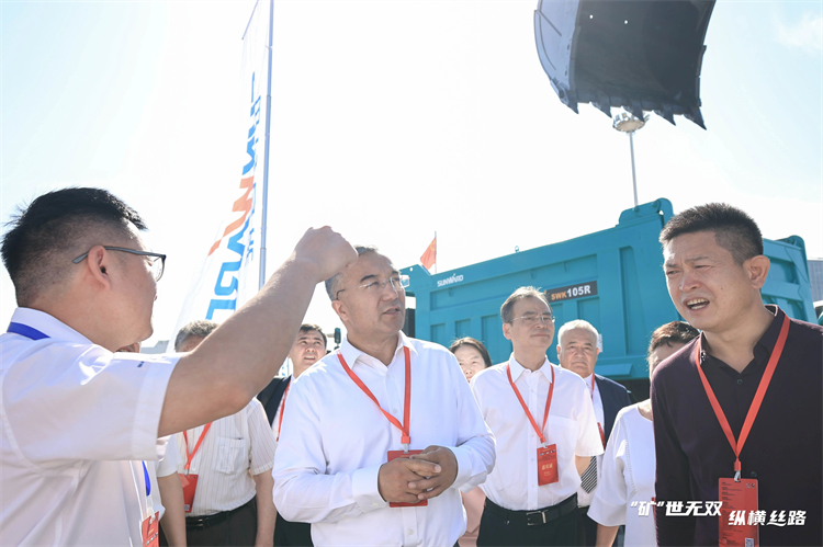 “矿”世无双，，，，，纵横丝路！壹定发智能亮相第十三届新疆国际矿业与装备展览会