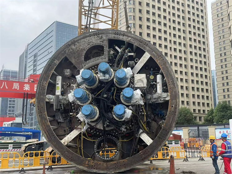 首战华东市。。。。。≈刑级ǚ⒑嫉率杏蛱饭こ痰啬渥笙叨芄够乘焓挤