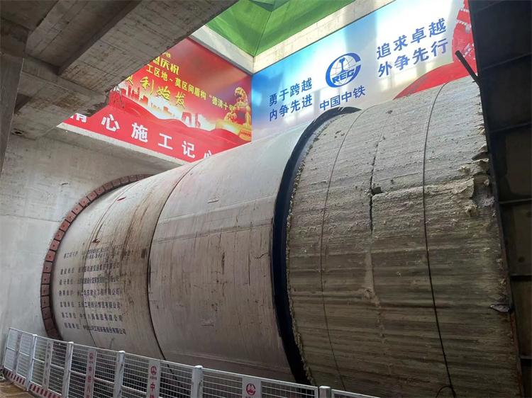 首战华东市。。。。。≈刑级ǚ⒑嫉率杏蛱饭こ痰啬渥笙叨芄够乘焓挤