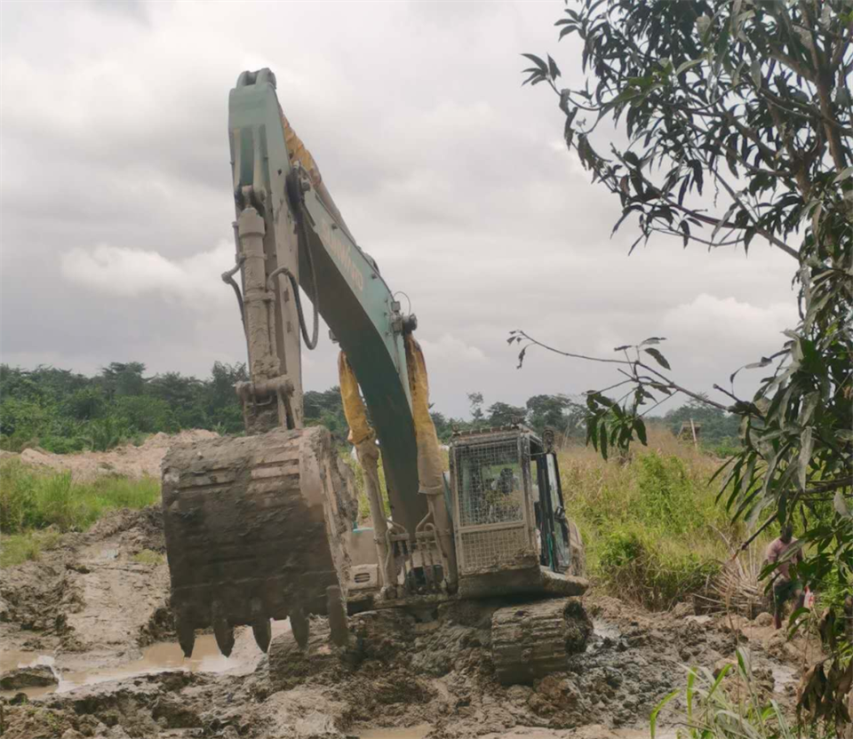 品质壹定发，，，，，，，，专心折务！壹定发智能效劳万里行活动走进非洲加纳