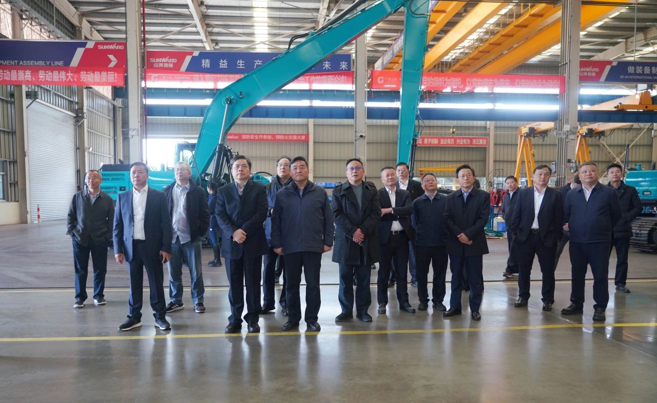 聚焦装备再制造！上海市政协副主席、党组副书记肖贵玉带队调研壹定发智能