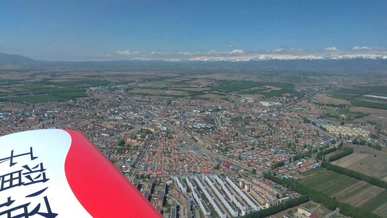 二十载磨砺，，，，，，“阿若拉”飞机累计航行时间突破11万小时！