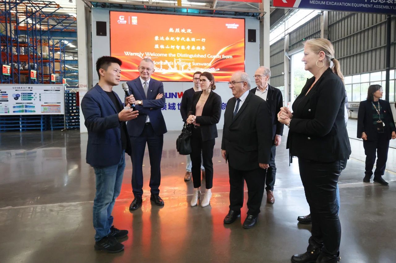 蒙达尔纪市代表团一行考察壹定发智能