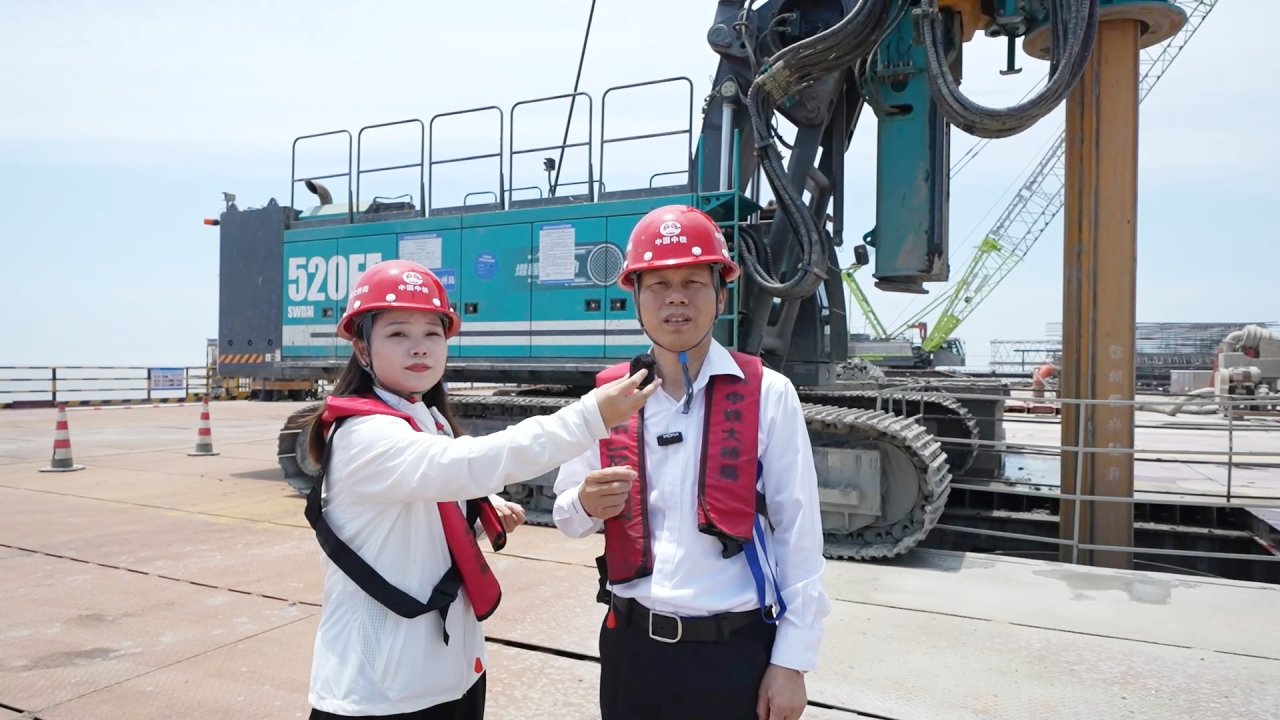 先导式立异，，，，，，，再推电动新品！壹定发智能SWDM520EE增程式旋挖钻机推介会乐成举行