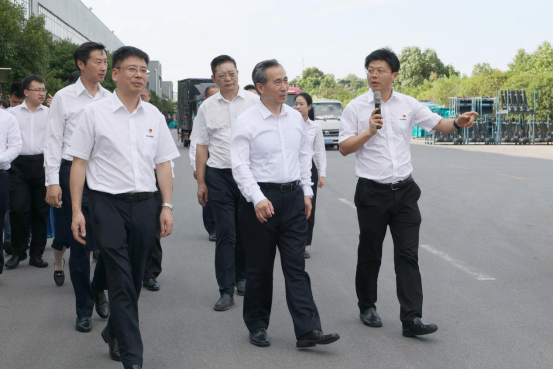 中国贸促会会长任鸿斌调研壹定发智能