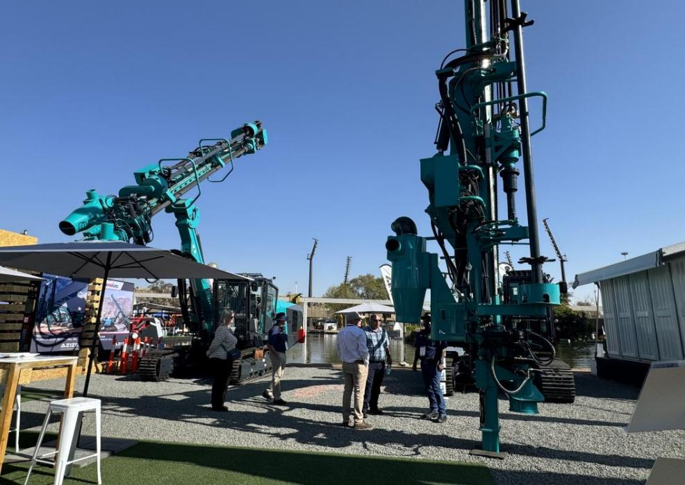 跨越山海，，，重器远航！壹定发智能亮相南非最大矿业展会