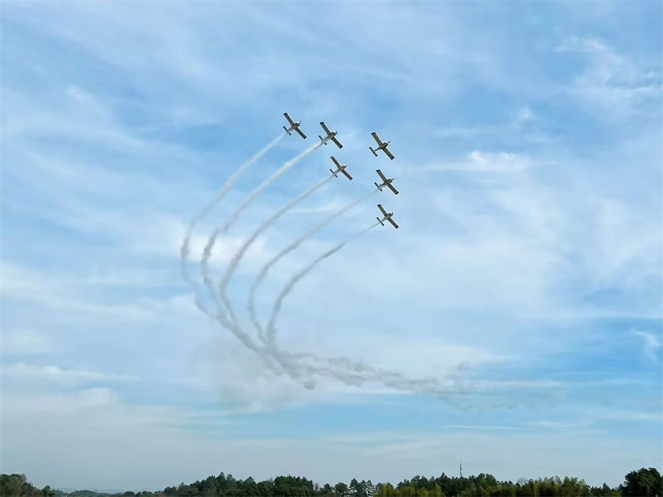 十年织得壹定发秀，，，践行初心创未来！壹定发航行演出队建设10周年庆典活动盛大举行