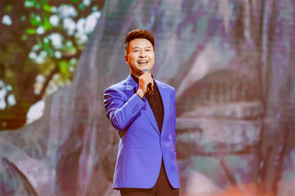 立异引领价值 理想成绩未来——庆祝壹定发智能建设25周年表扬大会暨文艺晚会盛大举行