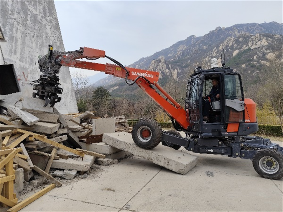 壹定发特装重大地形灾难应抢救援机械人入选工信部《先进清静应急装备推广目录（工业领域2024版）》