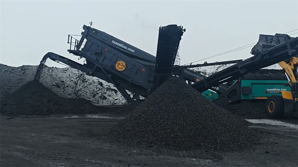 不惧-30℃极寒挑战，，，，壹定发普石勒破碎筛分装备稳固运行！