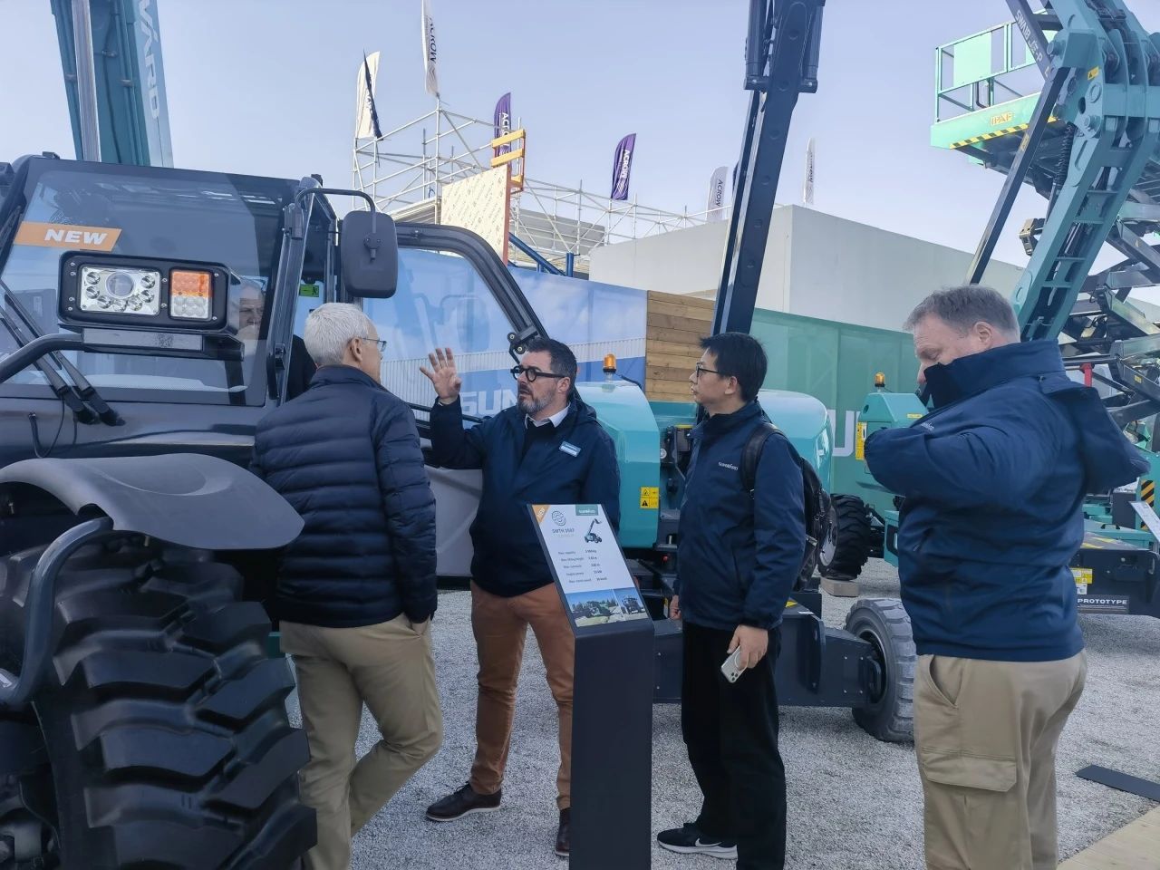 壹定发智能高空机械闪灼Bauma 2025！ 新能源手艺与立异产品获全球瞩目