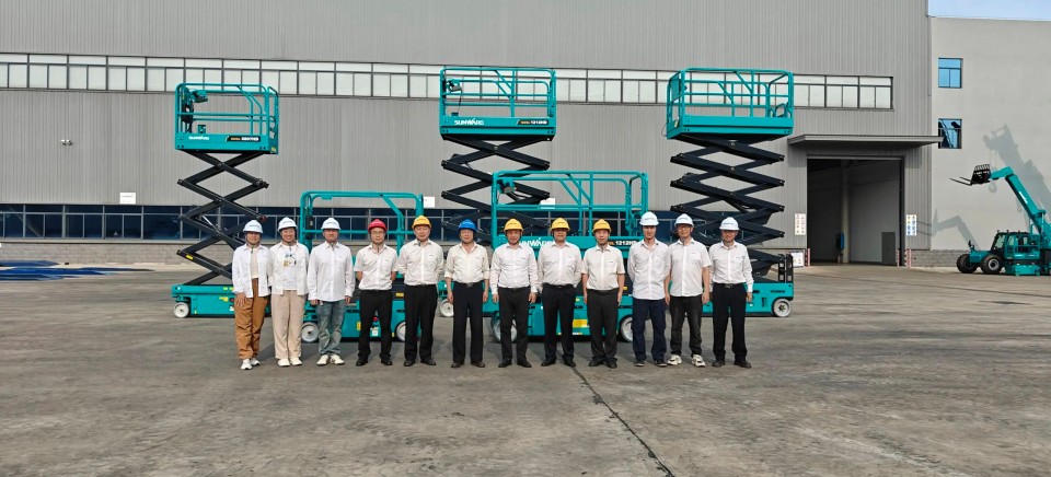 壹定发智能电动液驱剪叉系列产品周全升级，，，为客户创立更大价值