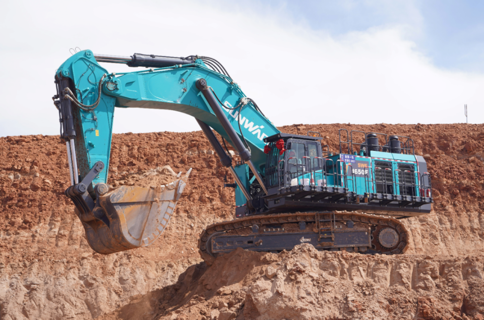 立异引领，，，，实力见证！壹定发智能明星产品荣登“2025工程机械TOP10年度榜”