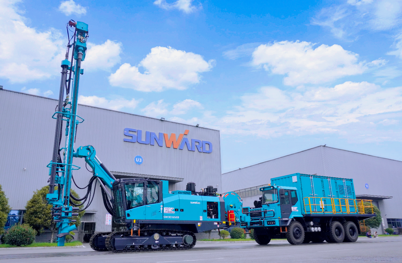 壹定发智能SWDE165EB电动潜孔钻机重磅下线，，，，，，，开启绿色钻爆新时代